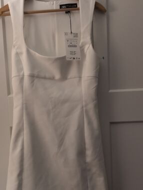Zara White Sleeveless Midi Dress with Square Neck